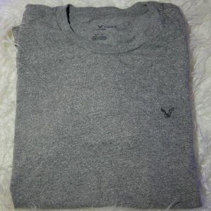 American Eagle Men's Small Grey T-Shirt